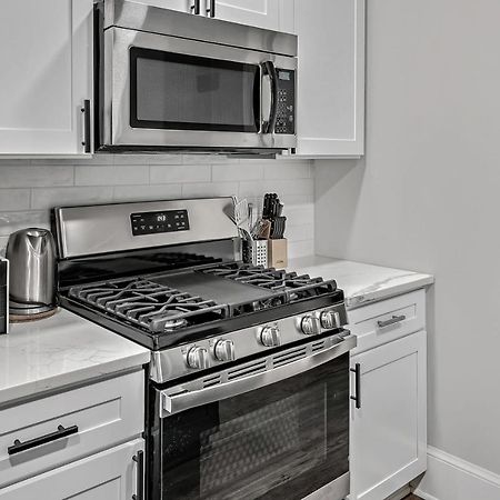 Fashionable 2Br In Downtown Location W Work Area Apartment Harrisburg Exterior foto