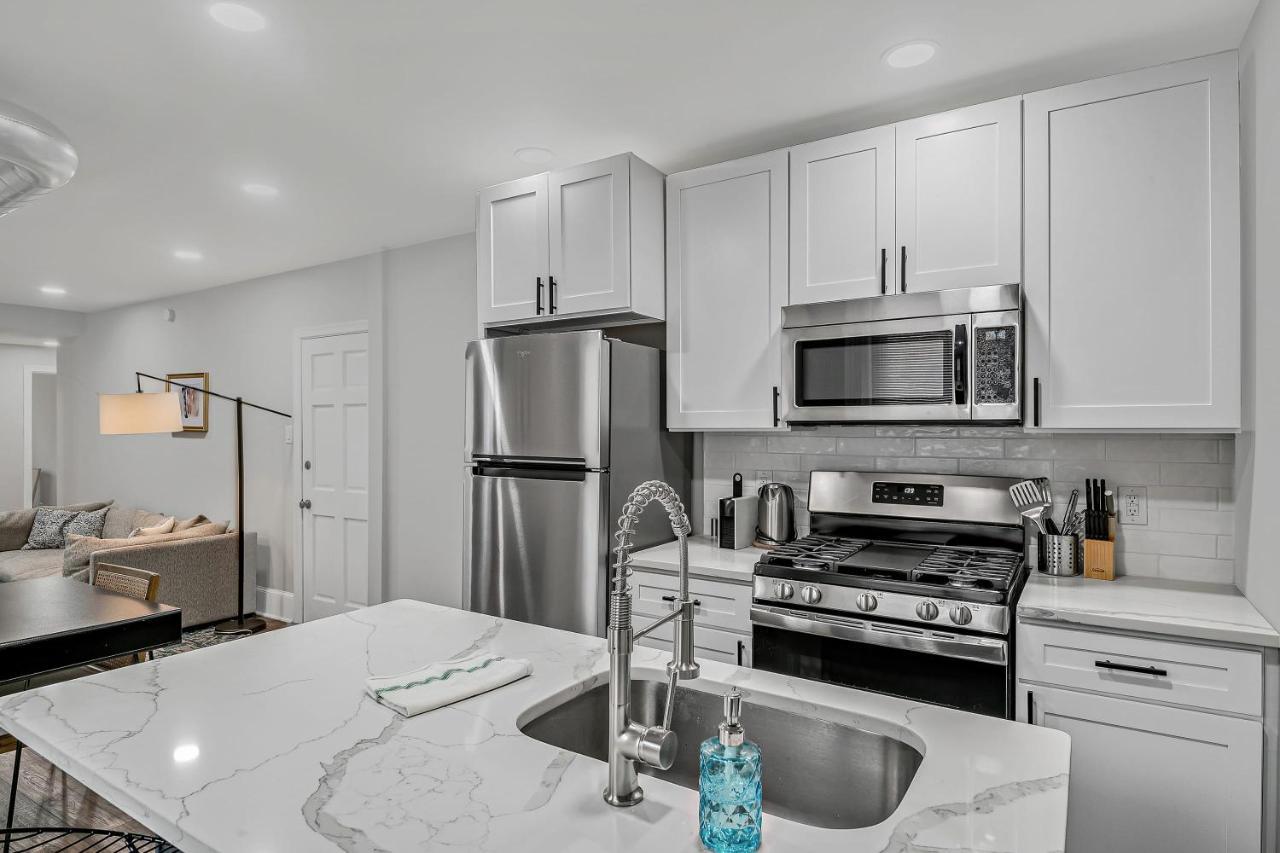 Fashionable 2Br In Downtown Location W Work Area Apartment Harrisburg Exterior foto